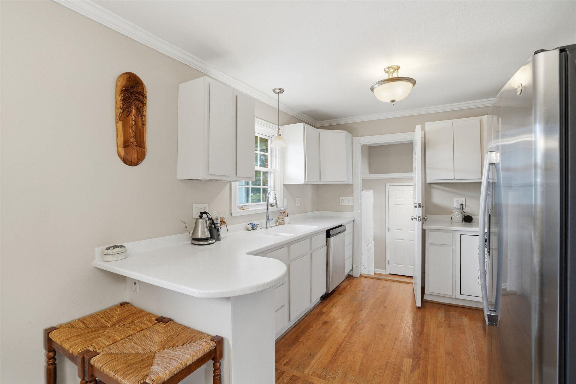 1246 Honeysuckle Lane Photo 12