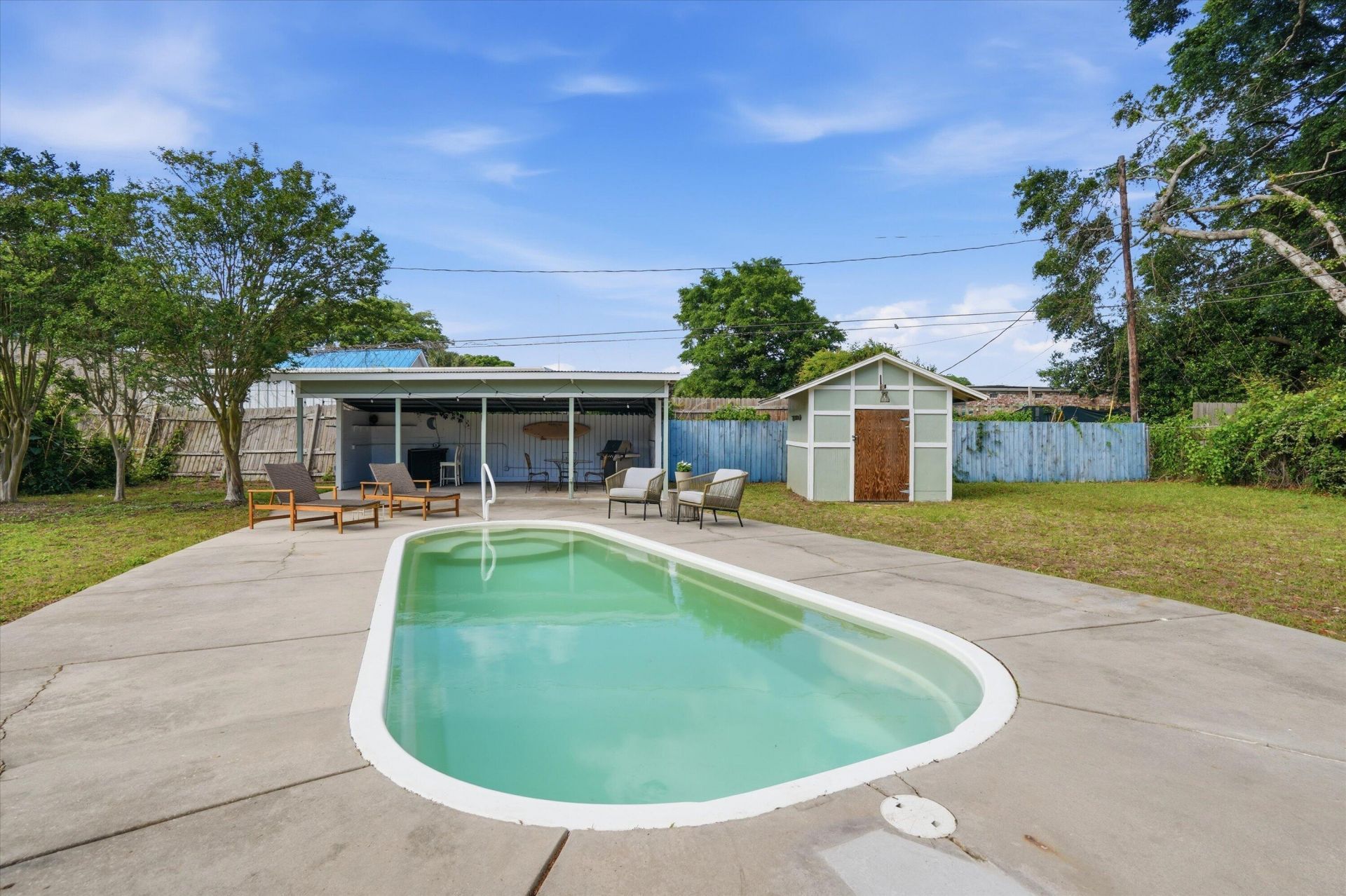 1246 Honeysuckle Lane Photo 30