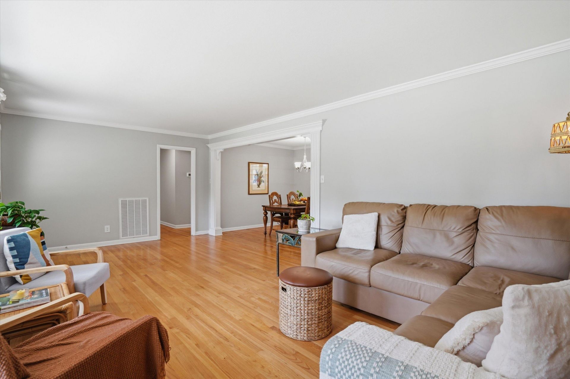 1246 Honeysuckle Lane Photo 9