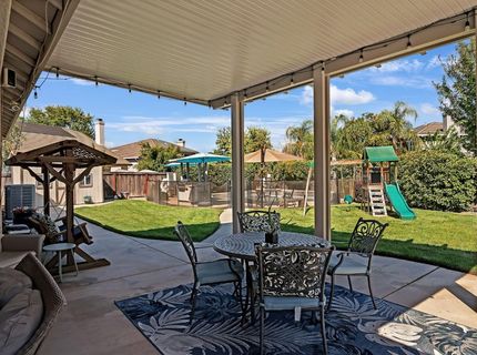 9489 Rossport Way, Elk Grove, CA 95624 Photo