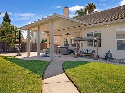 9489 Rossport Way, Elk Grove, CA 95624 Photo
