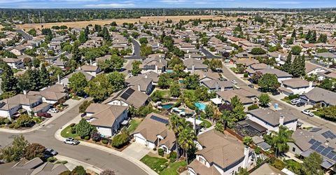 9489 Rossport Way, Elk Grove, CA 95624 Photo
