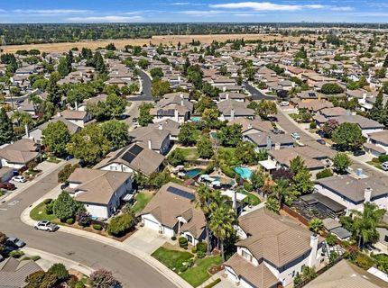 9489 Rossport Way, Elk Grove, CA 95624 Photo