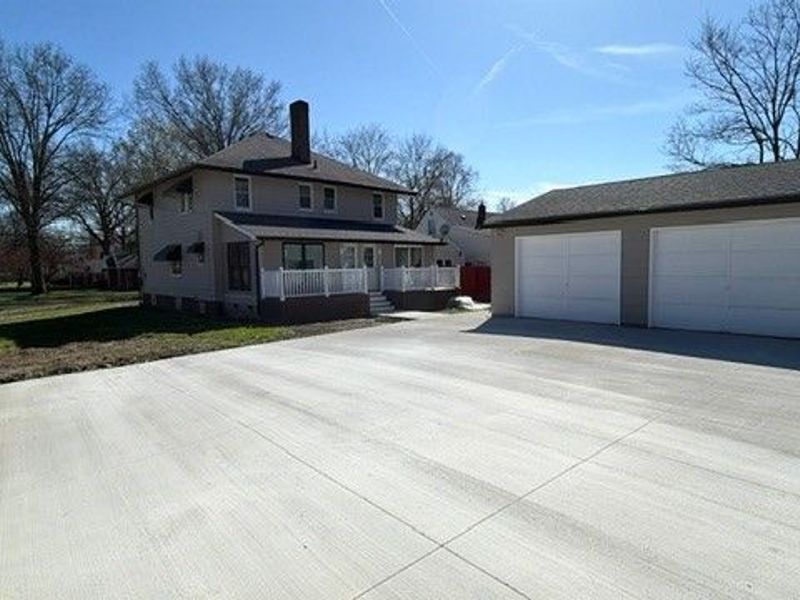 1807-1809 Grant Avenue, Cuyahoga Falls, OH 44223 Photo 3