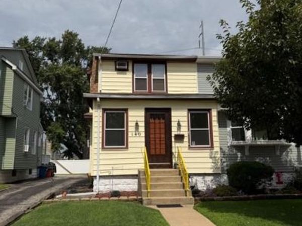 140 N LLANWELLYN AVENUE, Unit 1, GLENOLDEN, PA 19036