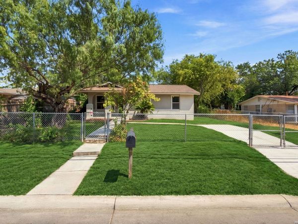 4903 HEMPHILL DR, San Antonio, TX 78228