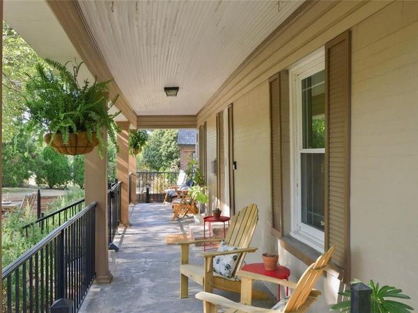 1732 S Edgefield Avenue, Dallas, TX 75224