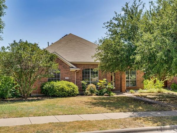 9761 Snowberry Drive, Frisco, TX 75035