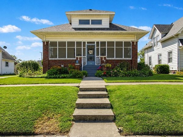 210 G Street , La Porte, IN 46350