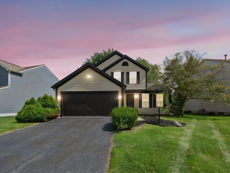 54 Purple Finch Loop, Etna, OH 43062 Photo 1