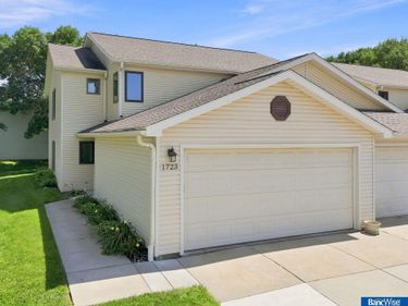 1723 Surfside Drive, Unit 1, Lincoln, NE 68528
