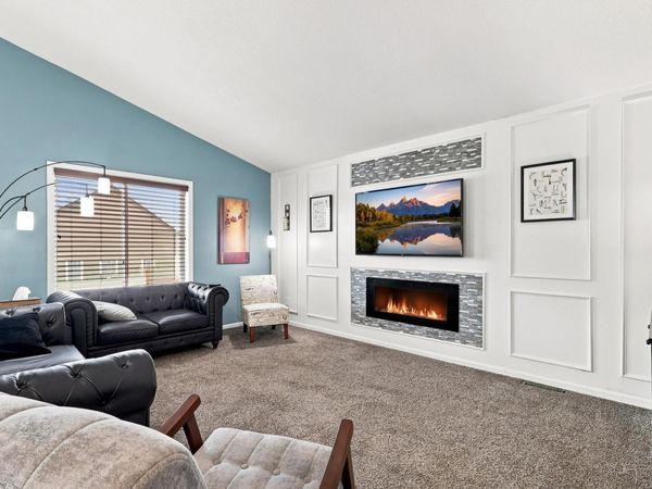 201 14th Avenue NW, Kasson, MN 55944