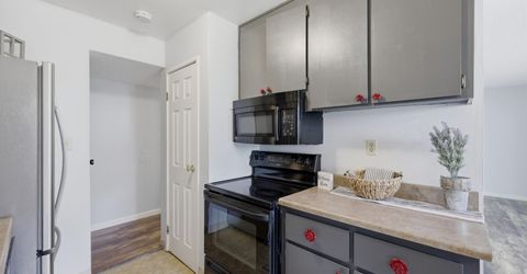 1557 Delucchi Lane, Unit I # 135, Reno, NV 89502 Photo