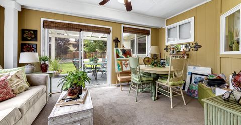 2267 Valencia Way, Sparks, NV 89434 Photo