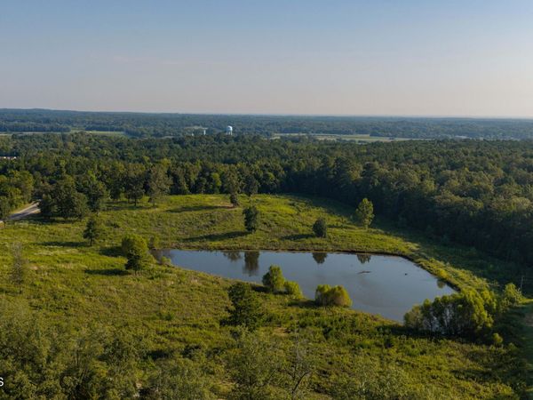 San Marcos Drive, Starkville, MS 39759