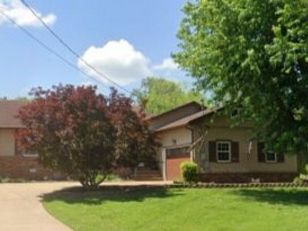 1206 Douglas Bend Rd , Gallatin, TN 37066