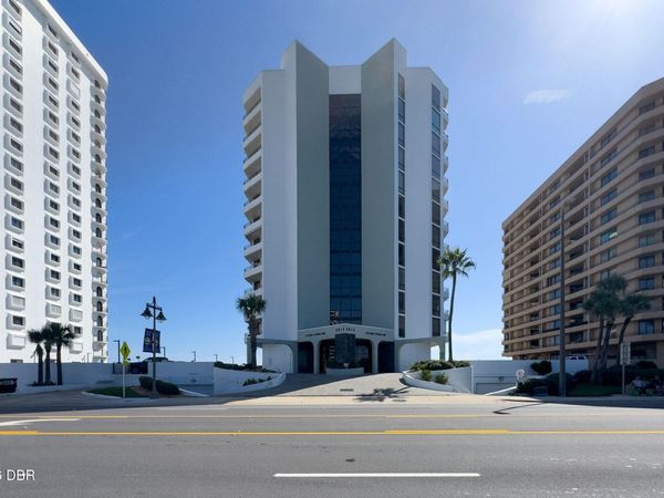 3013 S Atlantic Avenue, Unit 2020, Daytona Beach Shores, FL 32118