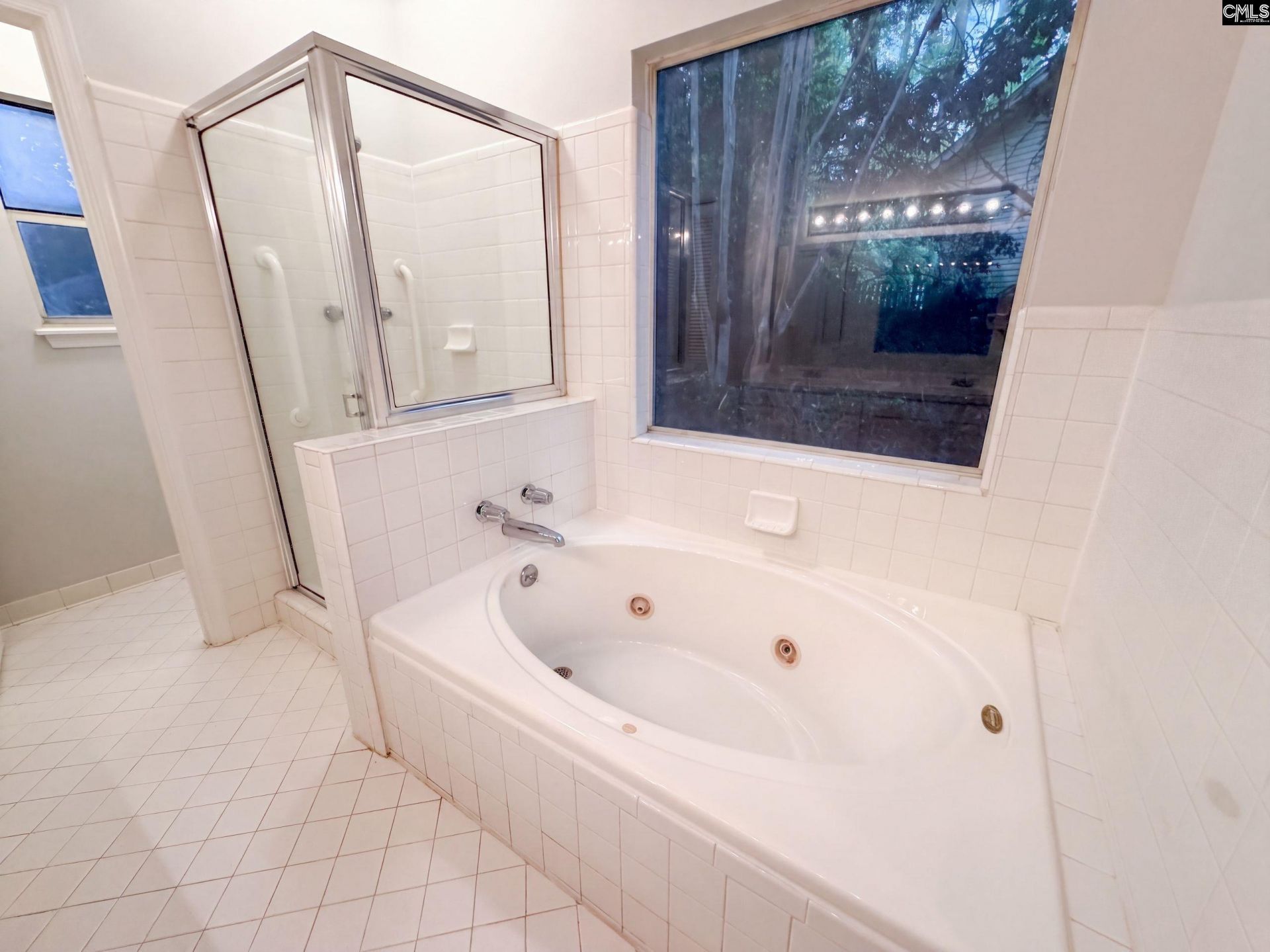 13 Stanford Ridge Court  Photo 13