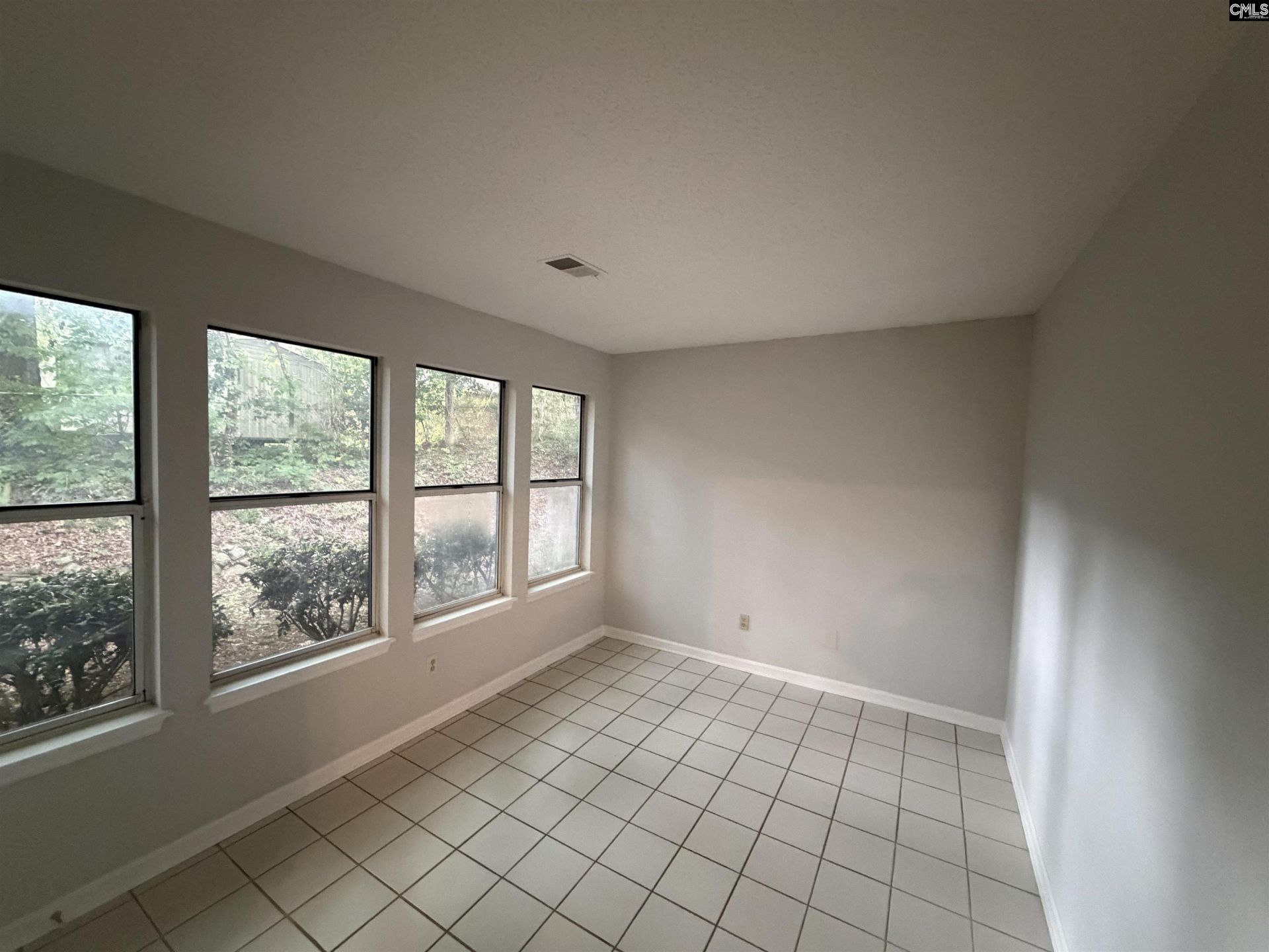 13 Stanford Ridge Court  Photo 24