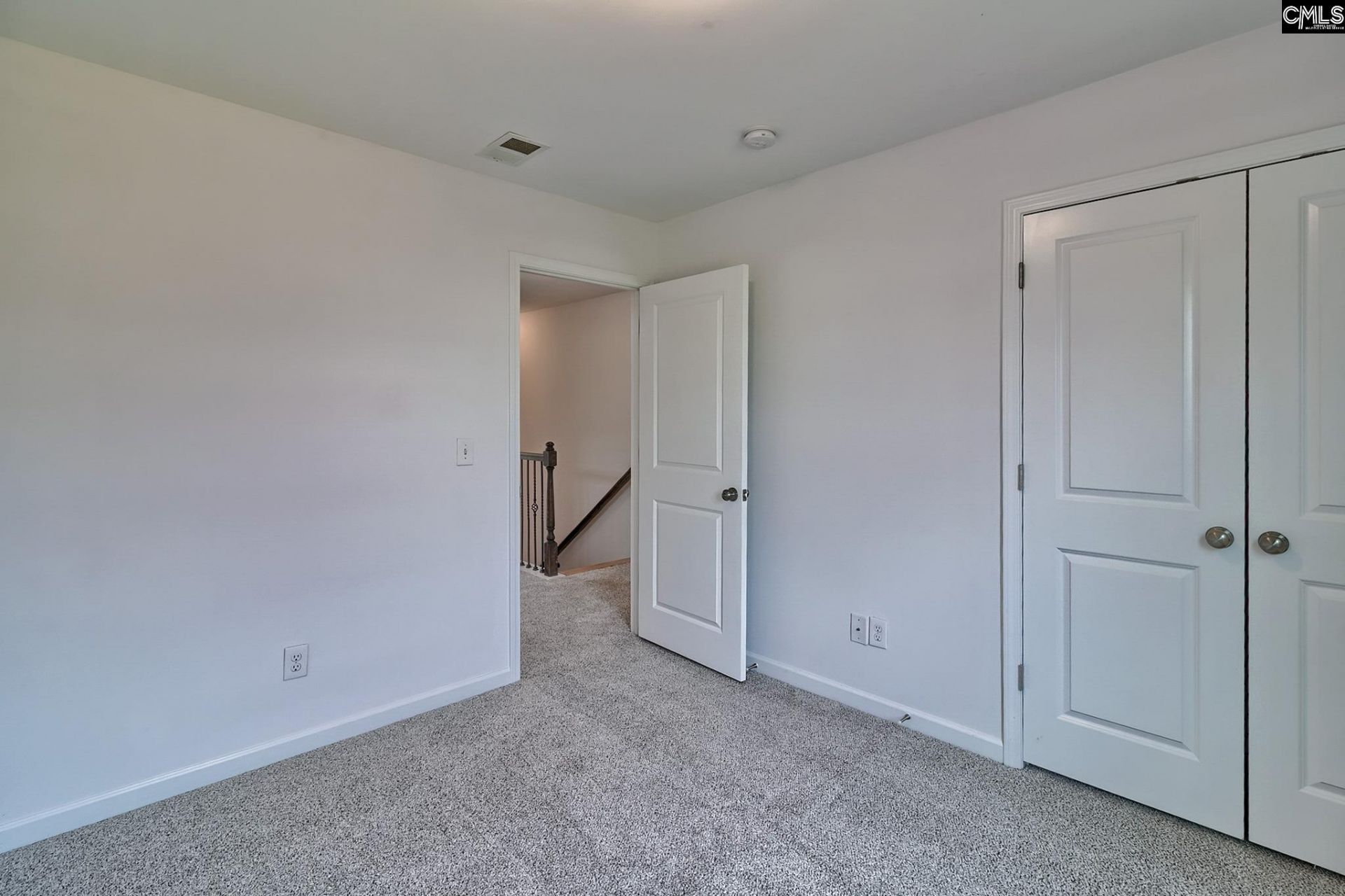 1127 Portrait Hill Drive  Photo 31