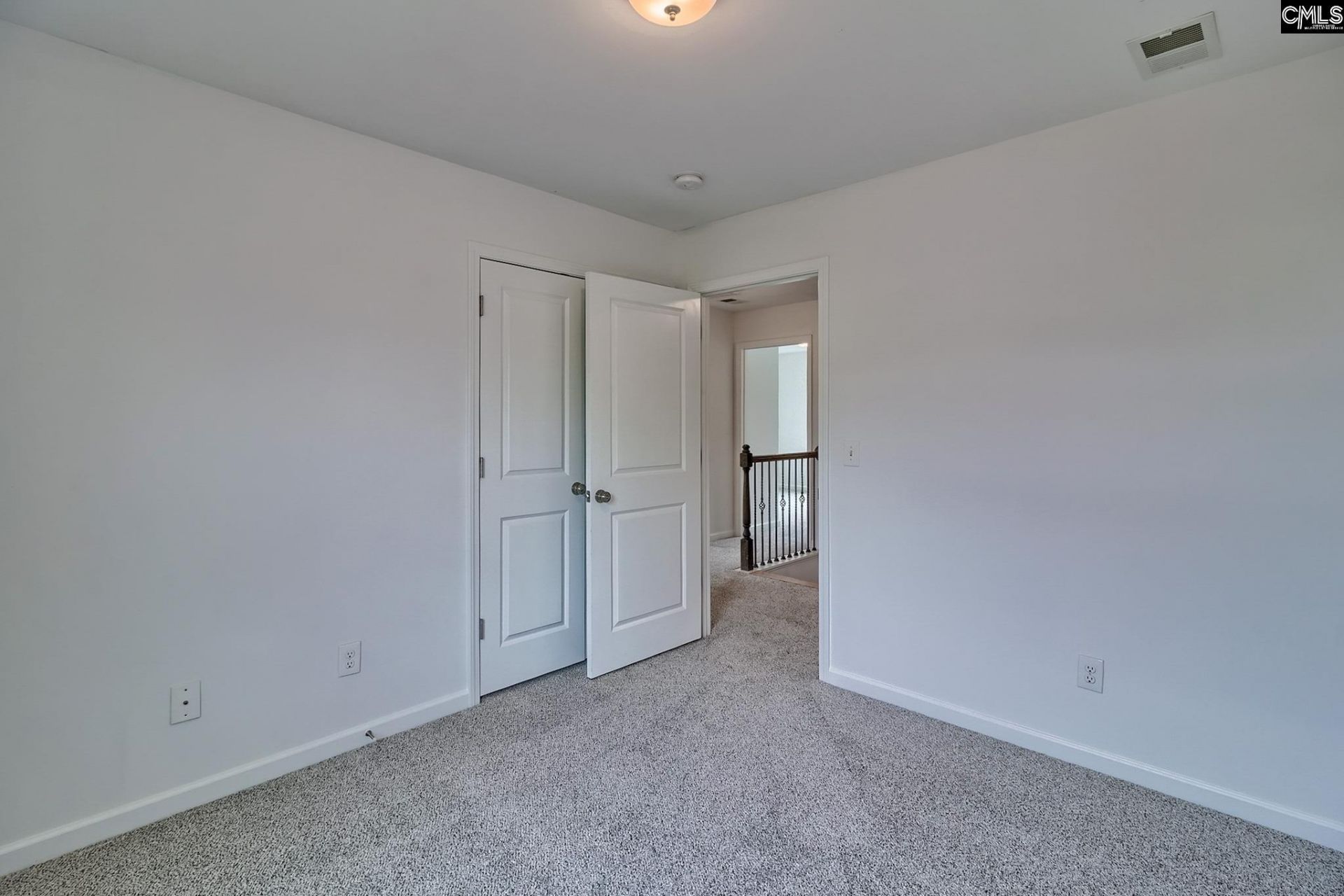 1127 Portrait Hill Drive  Photo 34
