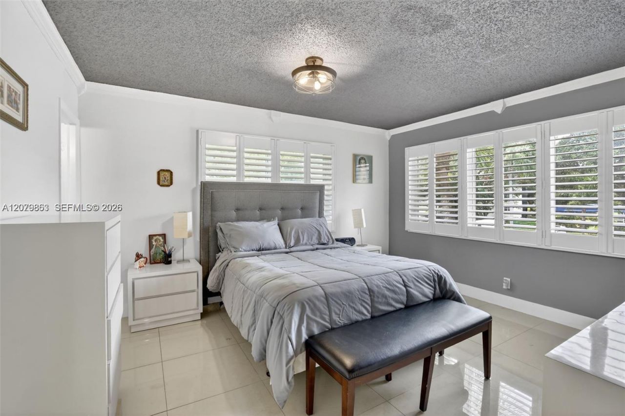 8941 S Hollybrook Blvd , Unit 205, Pembroke Pines, FL 33025 Photo
