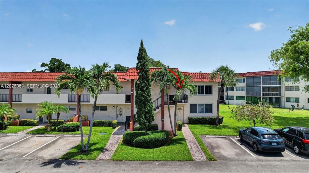 8941 S Hollybrook Blvd , Unit 205, Pembroke Pines, FL 33025 Photo