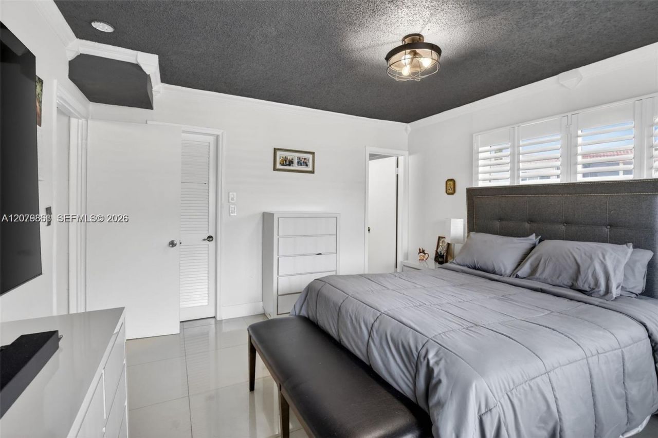 8941 S Hollybrook Blvd , Unit 205, Pembroke Pines, FL 33025 Photo
