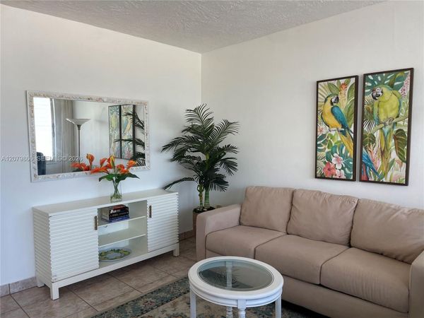 3177 S Ocean Dr, Unit 321, Hallandale Beach, FL 33009