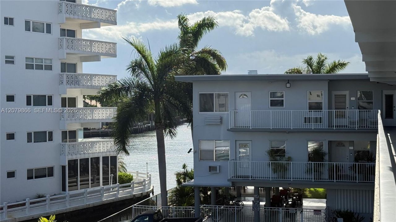 3177 S Ocean Dr, Unit 321, Hallandale Beach, FL 33009 Photo