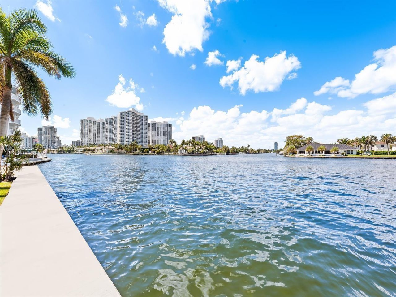 3177 S Ocean Dr, Unit 321, Hallandale Beach, FL 33009 Photo