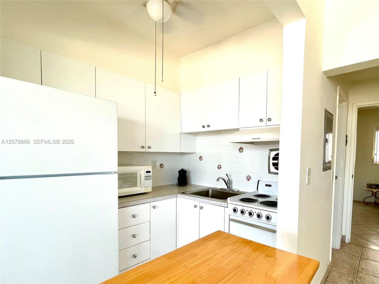 3177 S Ocean Dr, Unit 321, Hallandale Beach, FL 33009 Photo