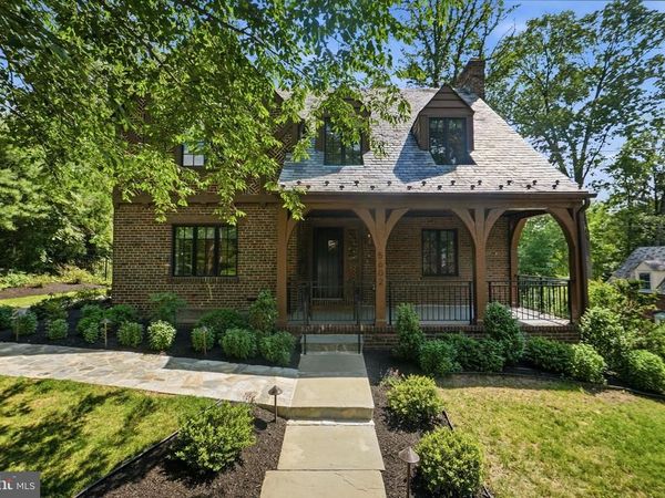 5602 YORK LANE, BETHESDA, MD 20814