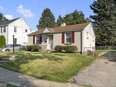 467 EVERGREEN AVENUE, PHILADELPHIA, PA 19128