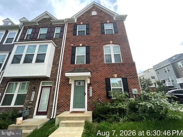 8250 GOLDSTONE COURT , HYATTSVILLE, MD 20785