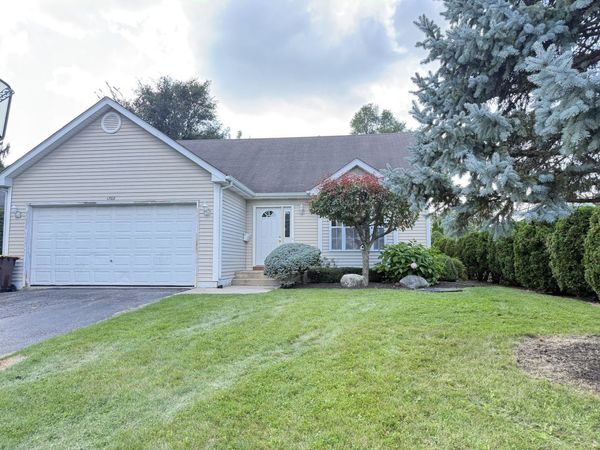 1709 Clay Street , Woodstock, IL 60098