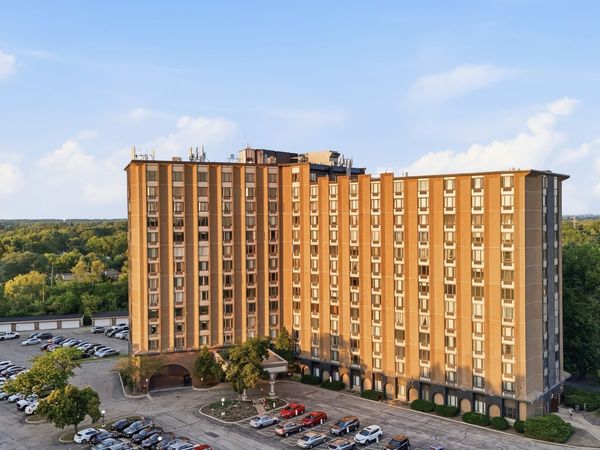 1 Renaissance Place, Unit 816, Palatine, IL 60067