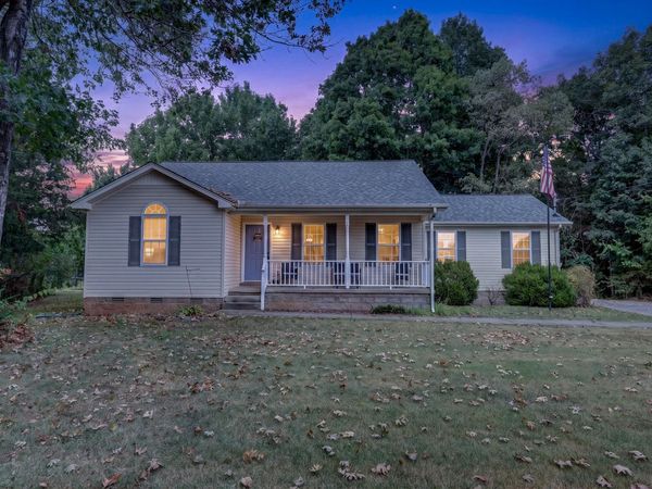 329 Fazio Ct, Bell Buckle, TN 37020