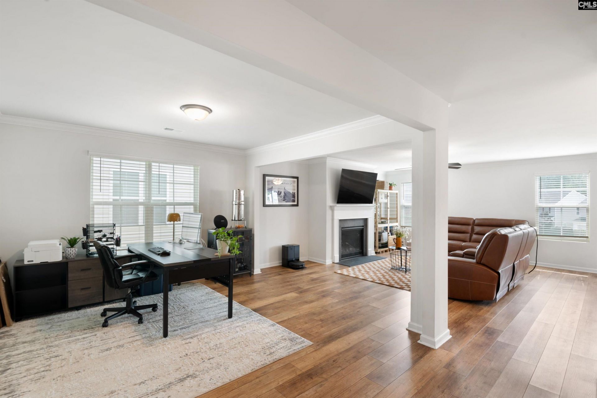2774 Prince Charles Court  Photo 4