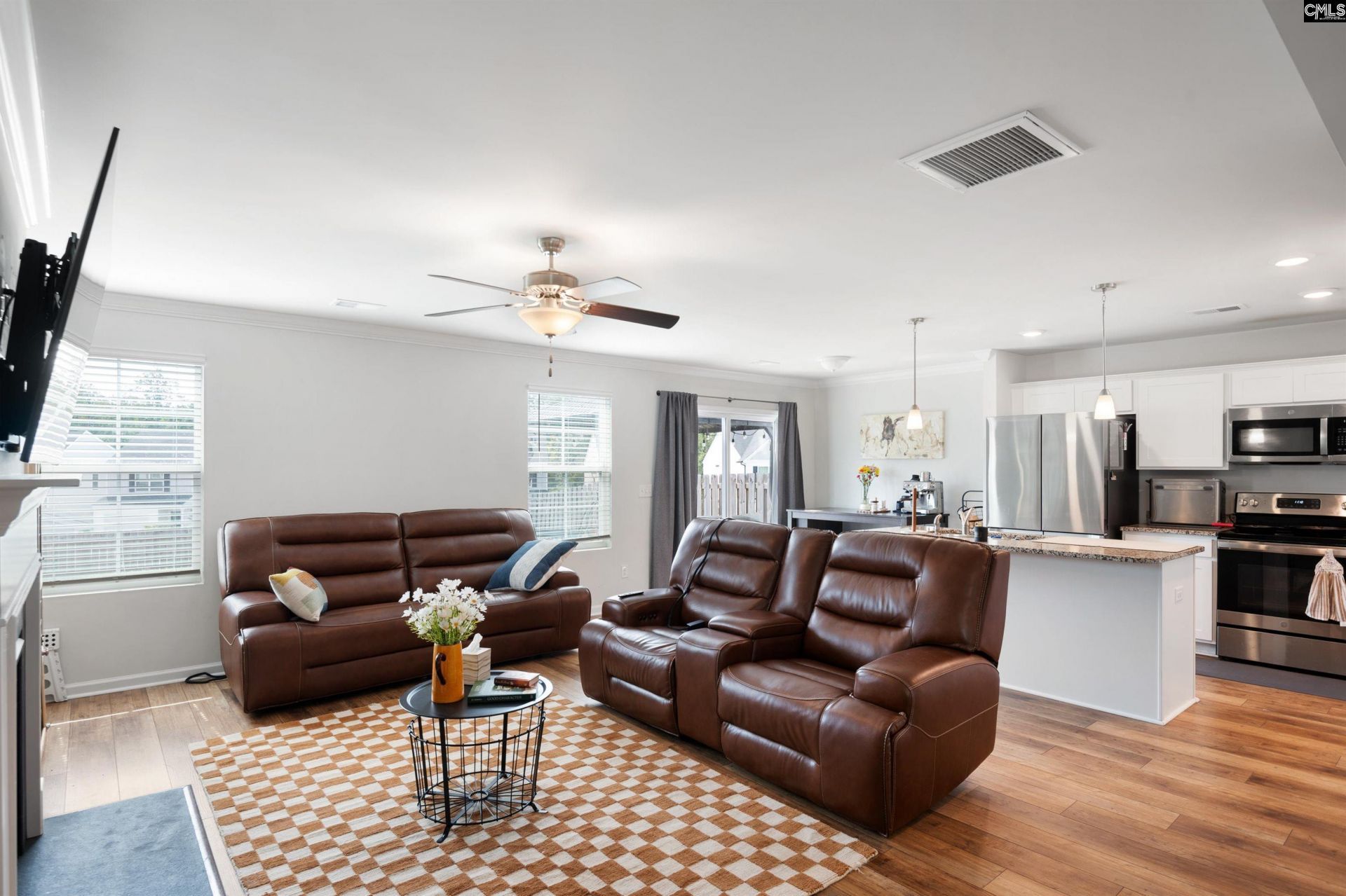 2774 Prince Charles Court  Photo 6