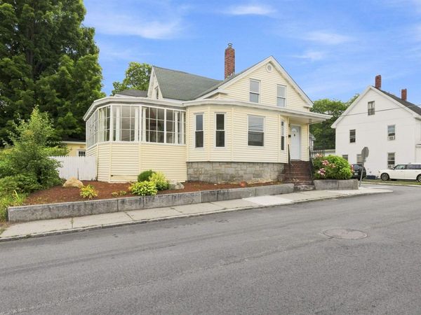 18 Summer Street, Nashua, NH 03064