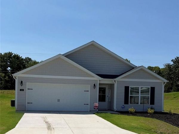 148 Birch Tree Way, Mayodan, NC 27027