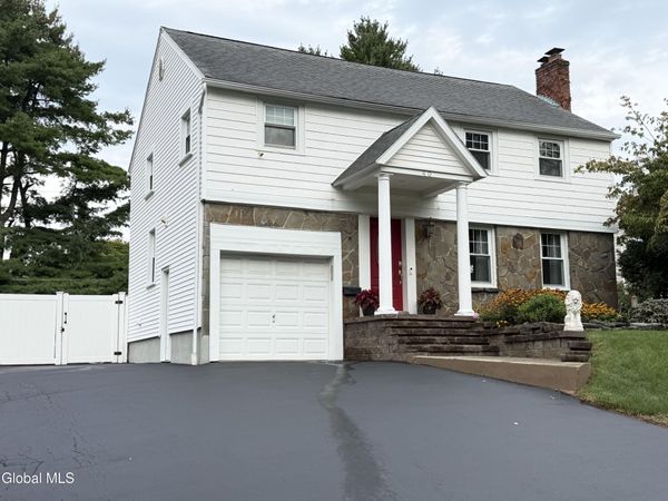 40 Glynn Street, Albany, NY 12203