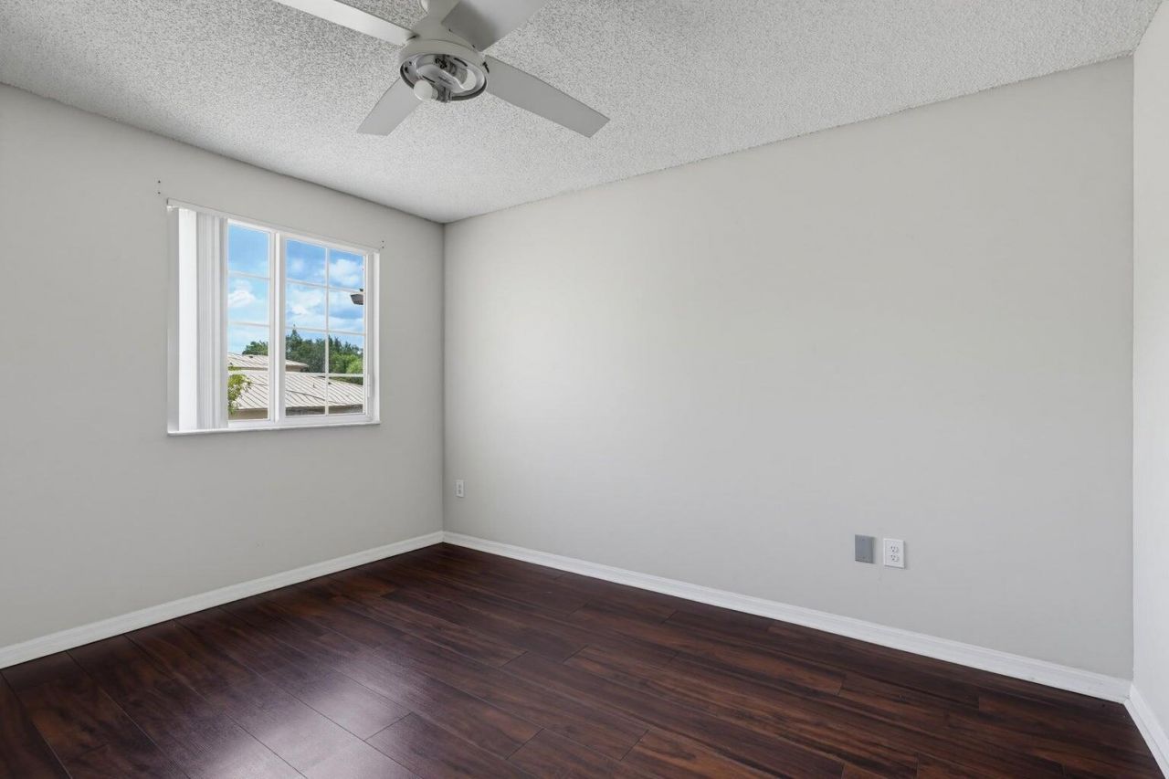 400 Crestwood Court N, Unit 417, Royal Palm Beach, FL 33411 Photo