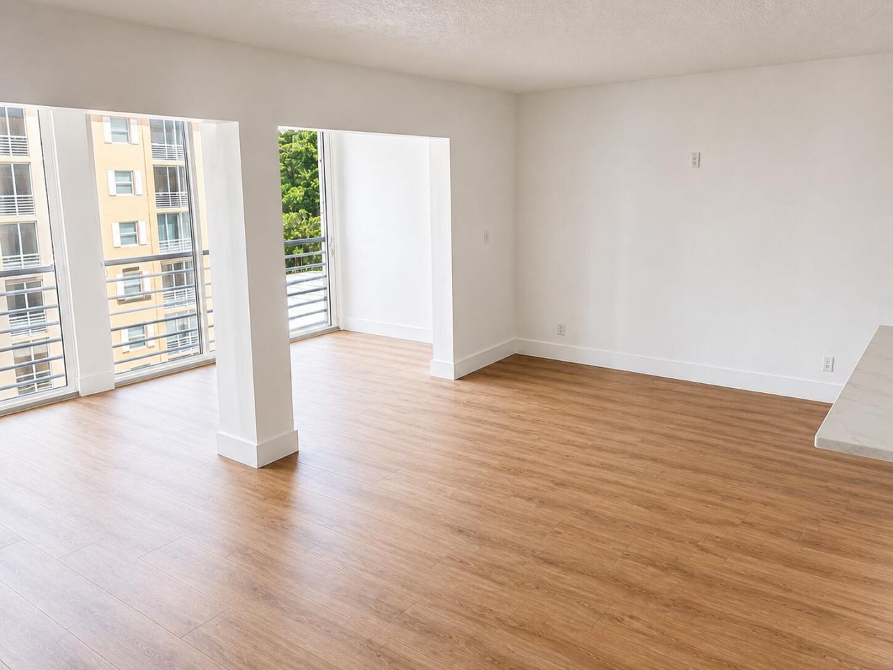 308 Golfview Road, Unit 405, North Palm Beach, FL 33408 Photo