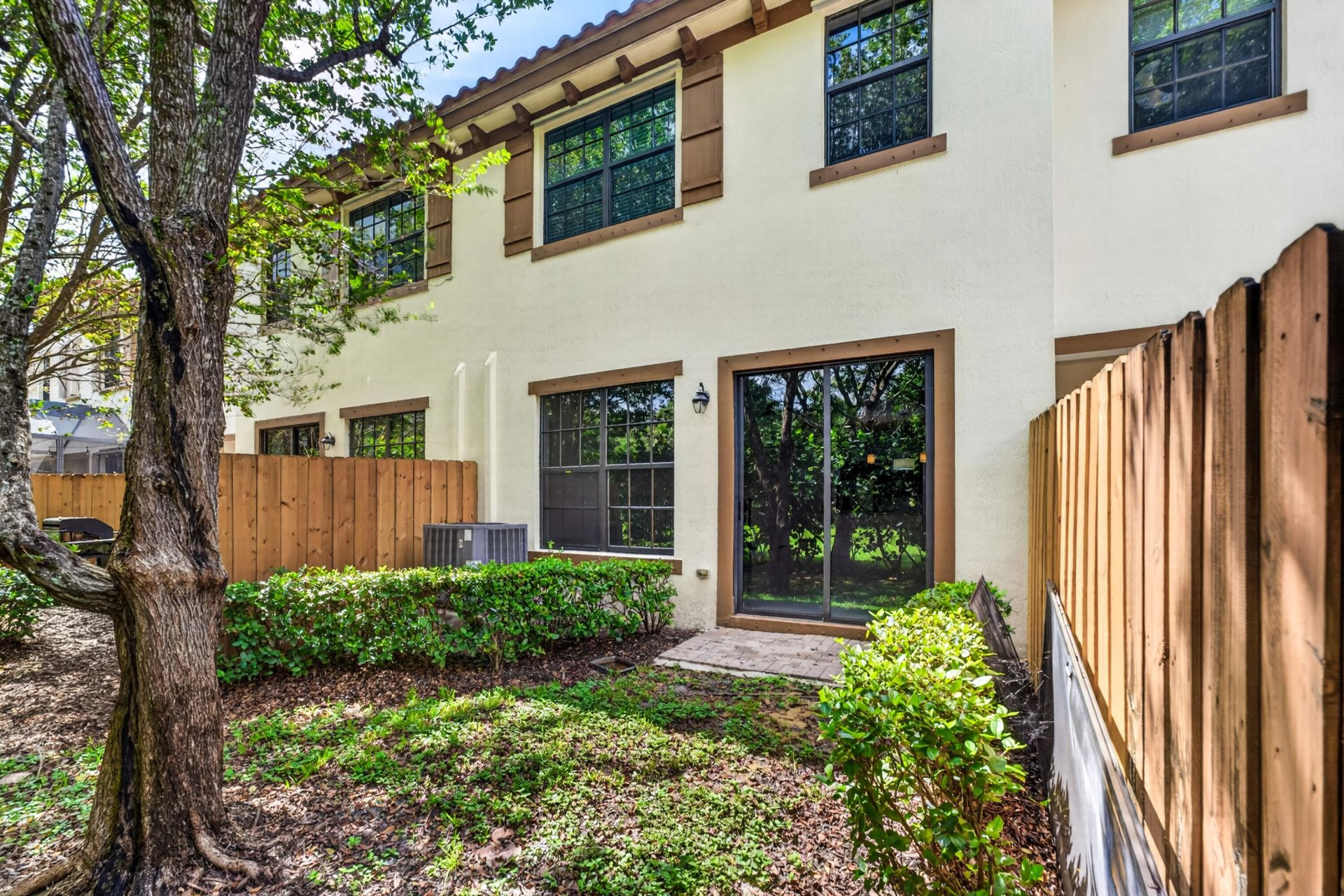 10306 Wellington Parc Drive, Wellington, FL 33449 Photo