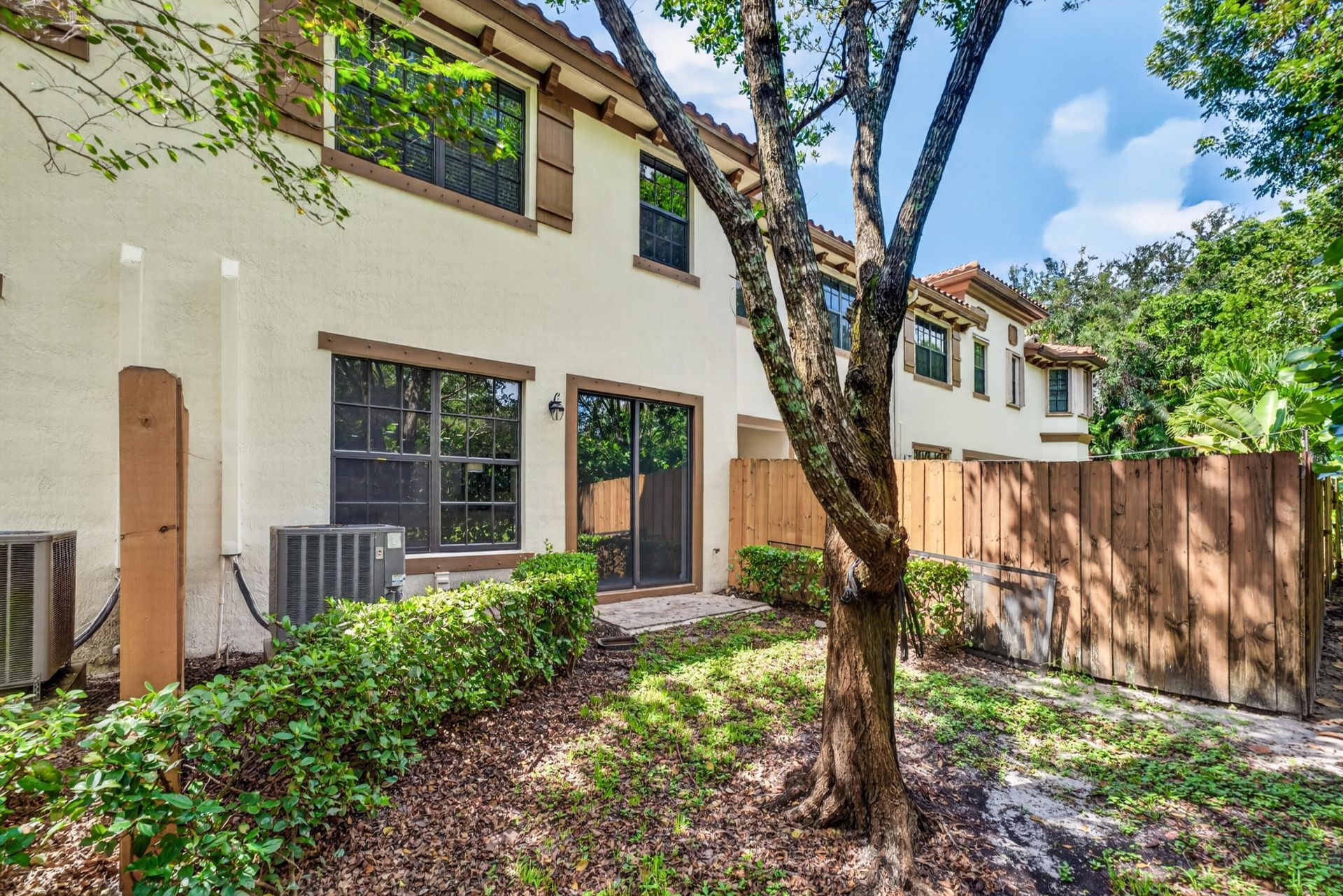 10306 Wellington Parc Drive, Wellington, FL 33449 Photo