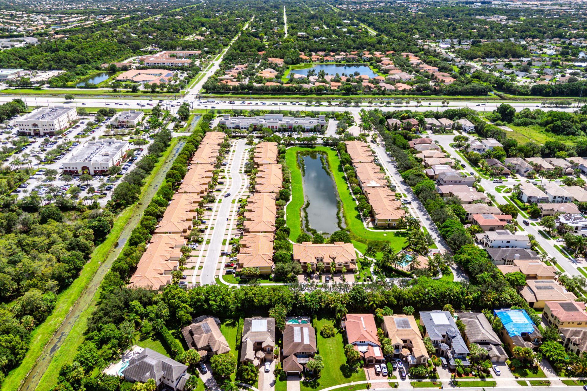 10306 Wellington Parc Drive, Wellington, FL 33449 Photo
