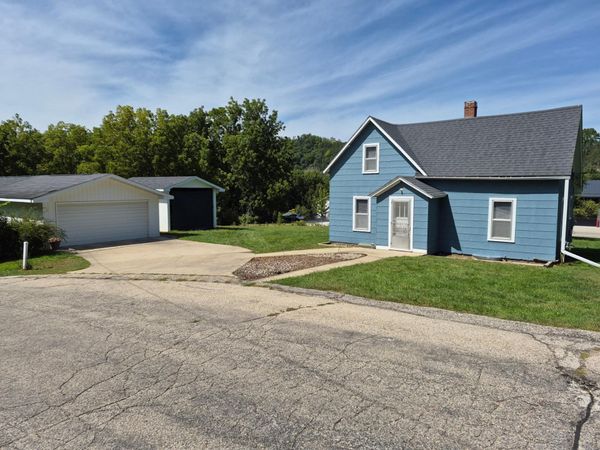 304 Terrace Street , Lanesboro, MN 55949