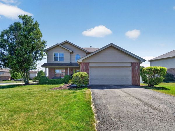 15711 Menominee Court , Manhattan, IL 60442